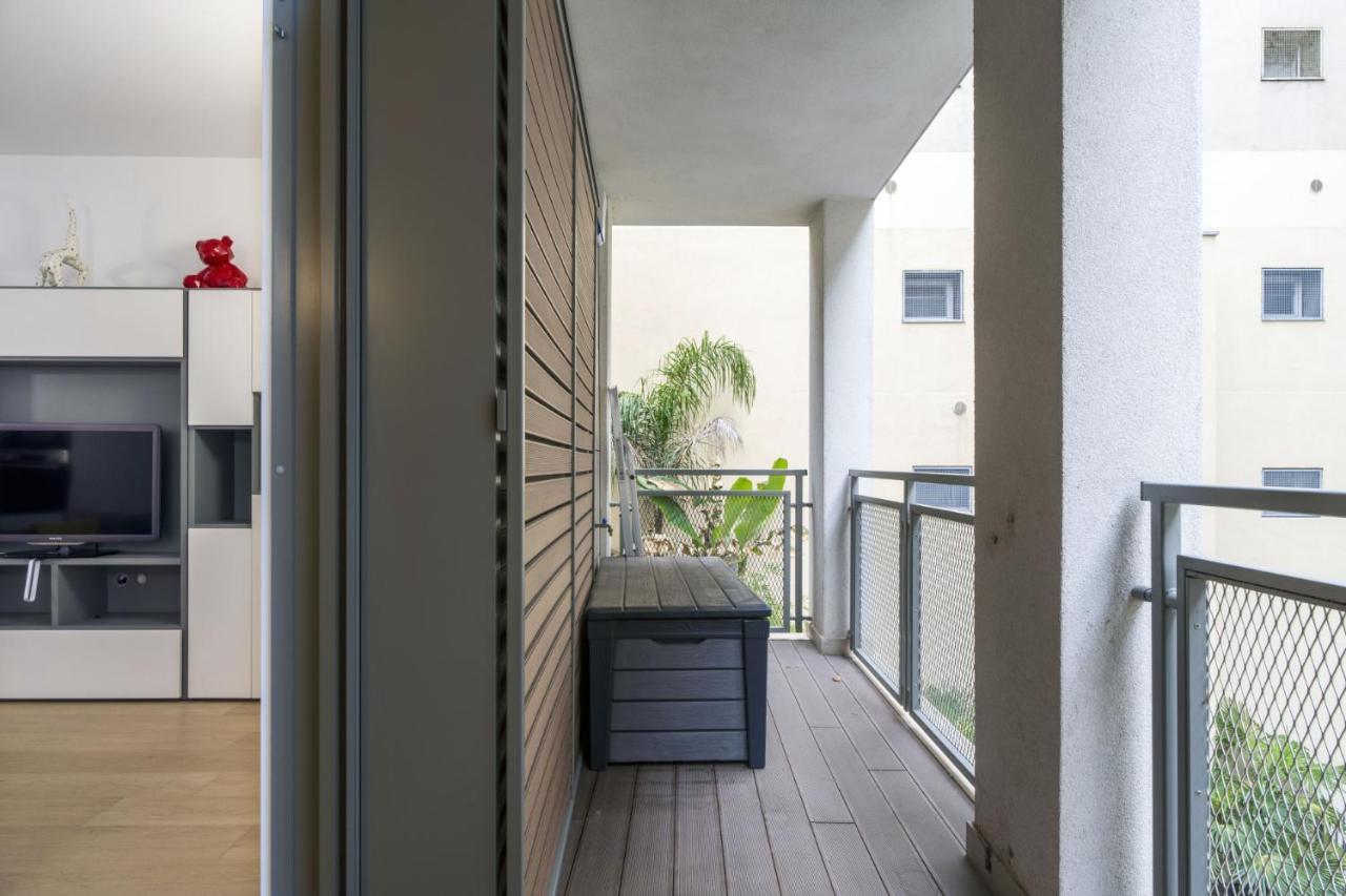 Ferienwohnung Easylife - Moderno Ed Elegante Trilocale In Corso Garibaldi Mailand Exterior foto