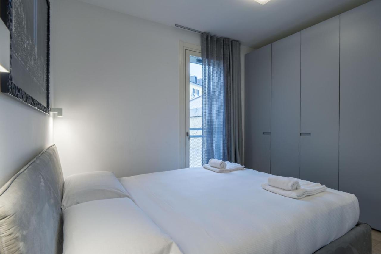 Ferienwohnung Easylife - Moderno Ed Elegante Trilocale In Corso Garibaldi Mailand Exterior foto