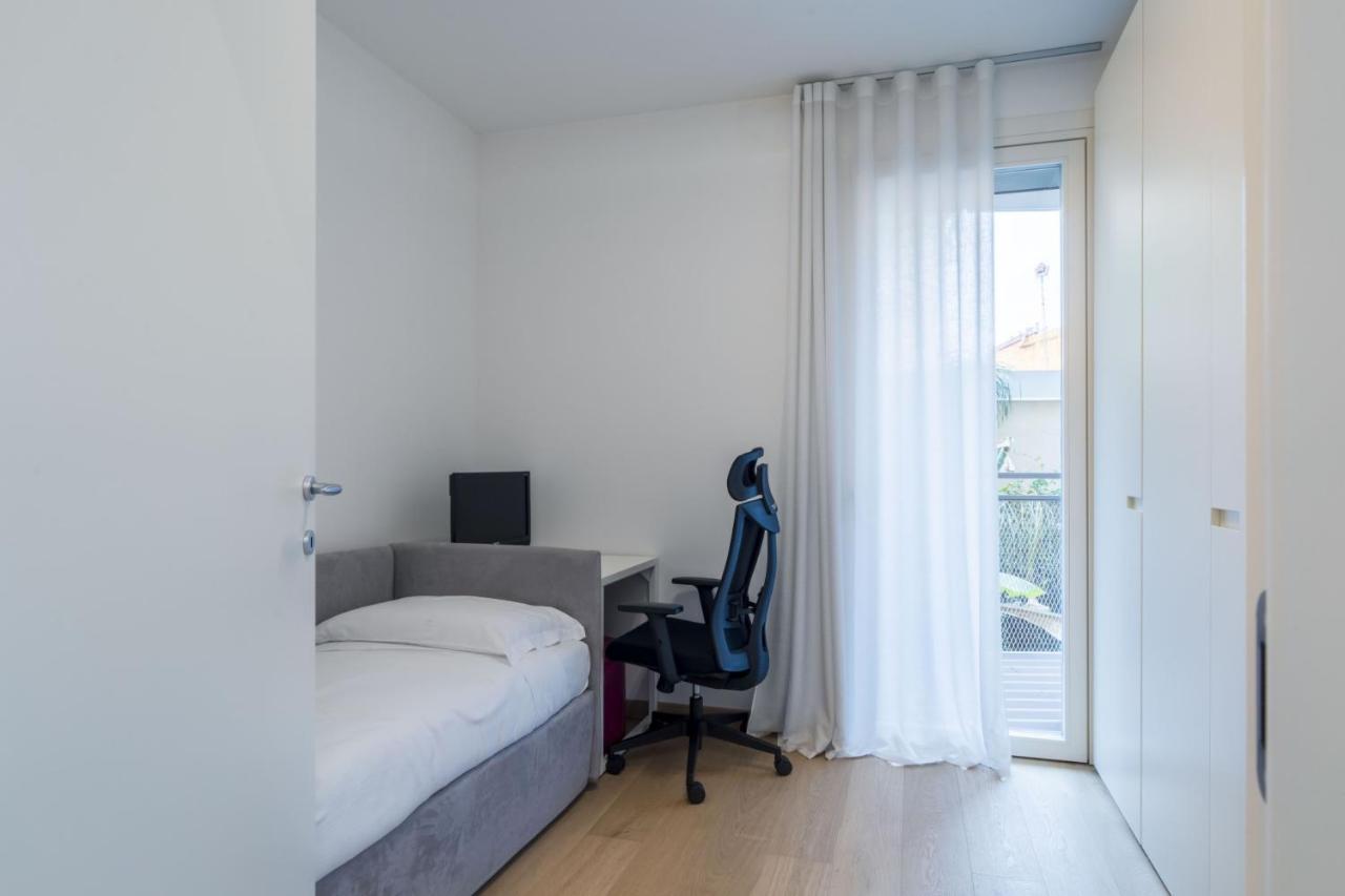 Ferienwohnung Easylife - Moderno Ed Elegante Trilocale In Corso Garibaldi Mailand Exterior foto